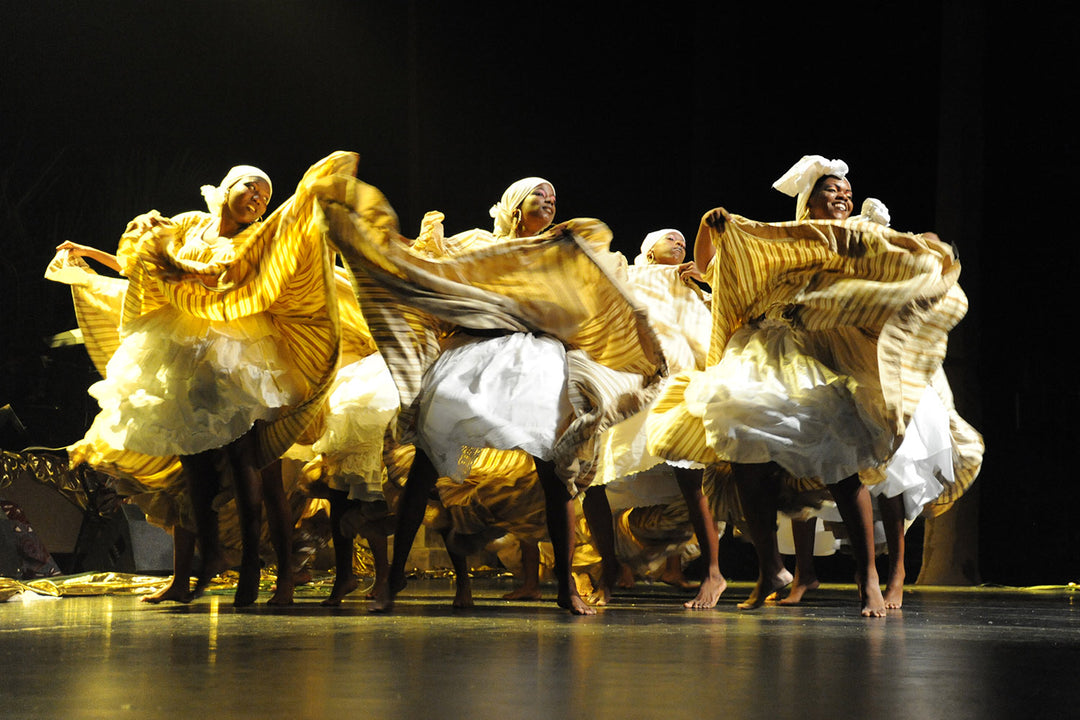 Les danses virevoltantes du ballet Pom'Kanel